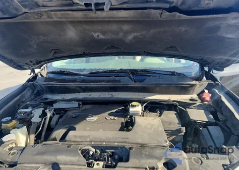 2014 Nissan Pathfinder S z USA, uszkodzony, nr VIN 5N1AR2MN1EC715771